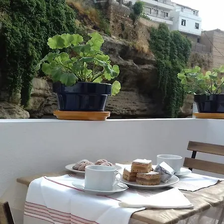 Casa Bajo la Roca-3
